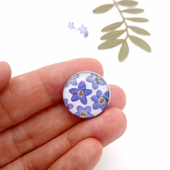 Brošne - Nezabudni 4