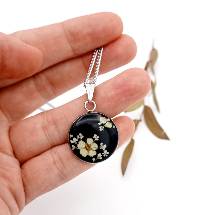 Náhrdelníky - Čierny 4