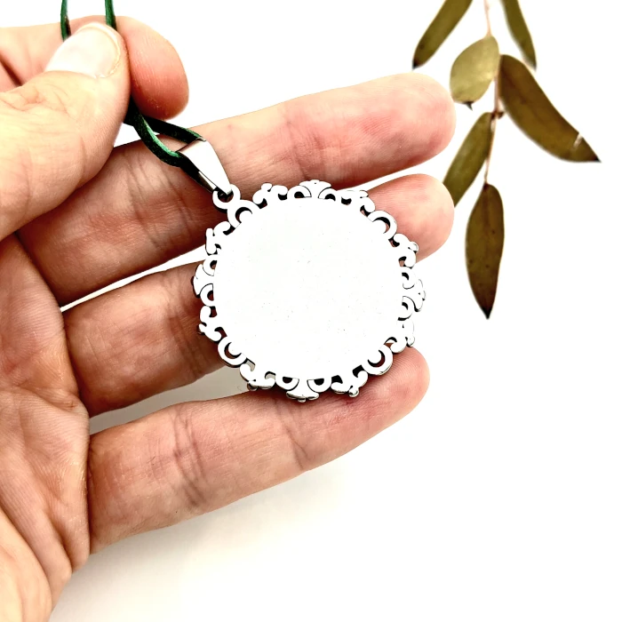 Náhrdelníky - Sedmokráska 9