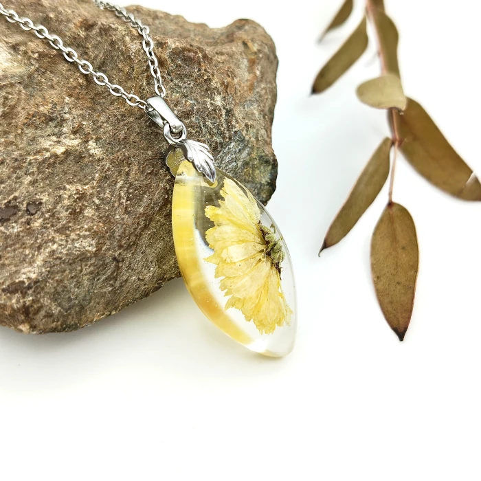 Náhrdelníky - Astra 3