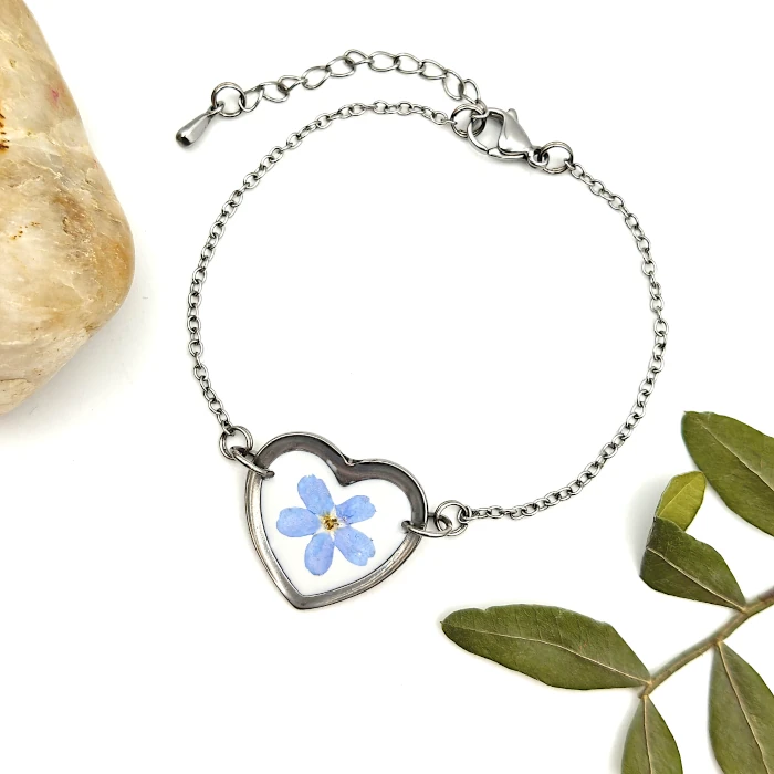 Náramky - Nezábudka v srdci