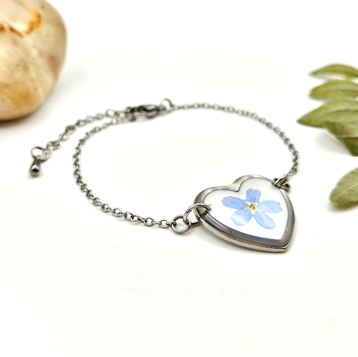 Náramky - Nezábudka v srdci