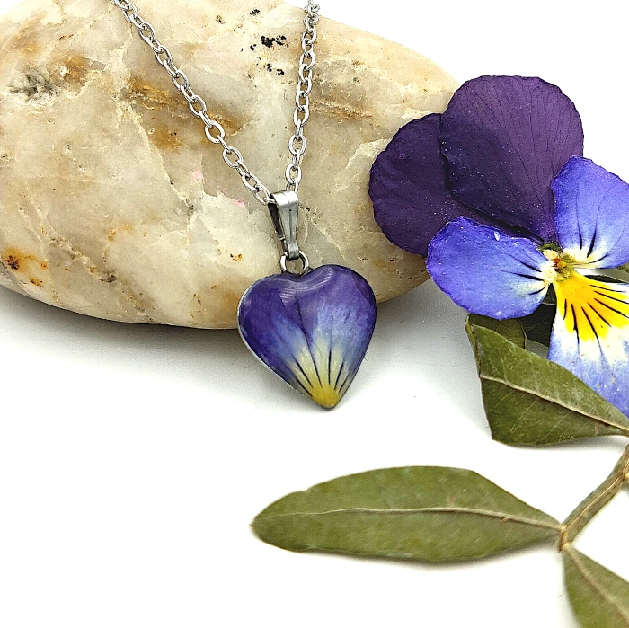 Náhrdelníky - Oceľové srdiečko 3