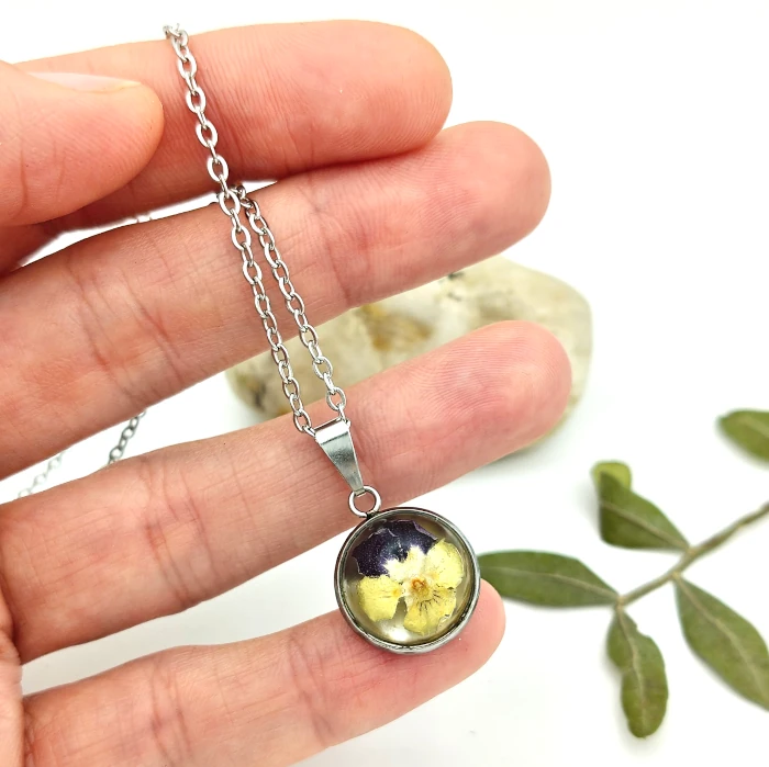 Náhrdelníky - Sirôtka 15